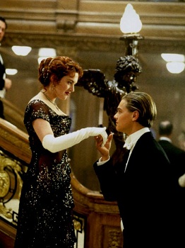 Kate Winslet and Leonardo DiCaprio in TITANIC